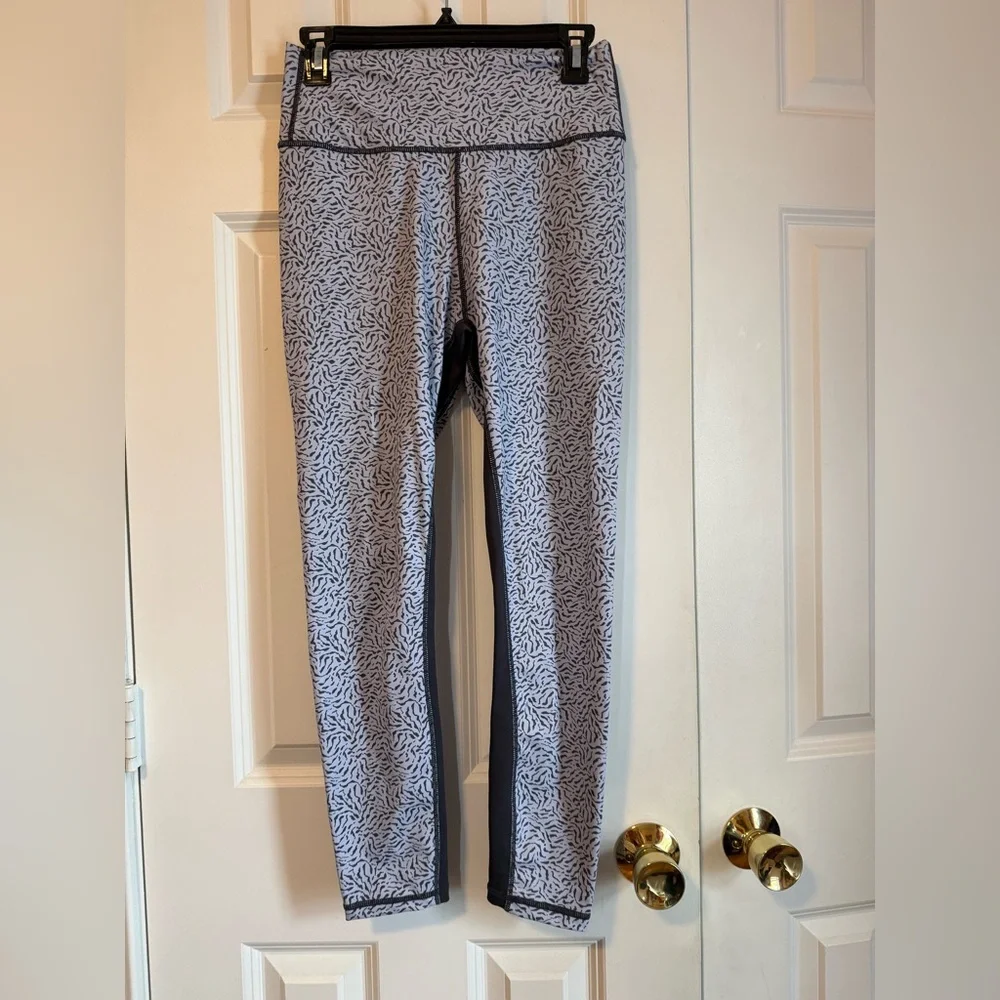 Allfenix Leggings High Rise Moisture Wicking Powder Cheetah 25